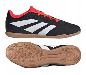 Football shoes of the adidas Predator Club in Sala IG5448