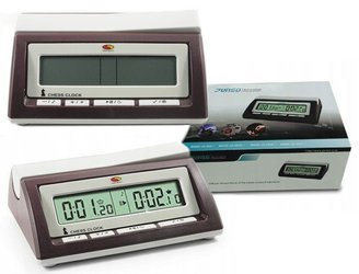 Electronic chess clock with adjustable game pace